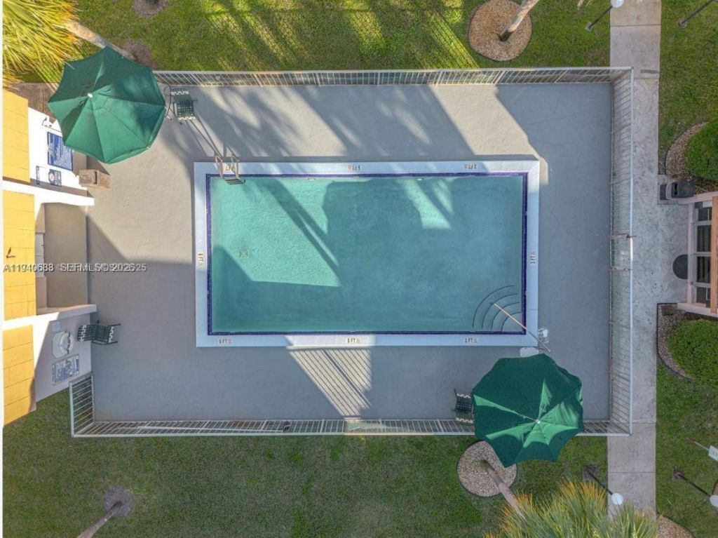 7610 Stirling Rd , Unit 207F, Davie, FL 33024 Photo