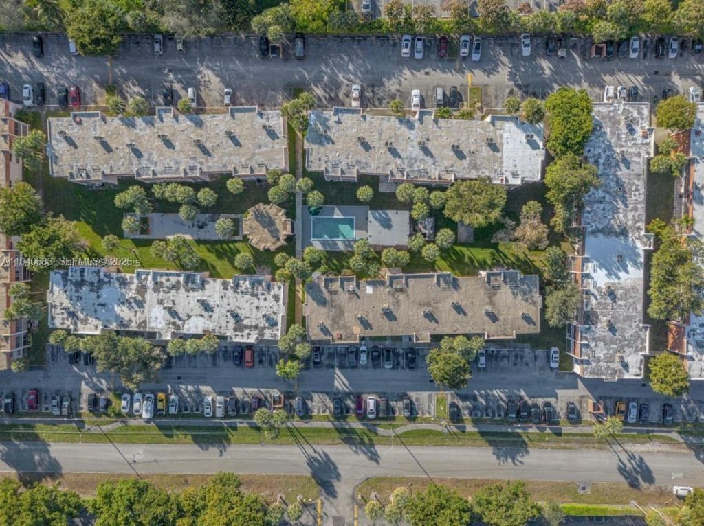 7610 Stirling Rd , Unit 207F, Davie, FL 33024 Photo