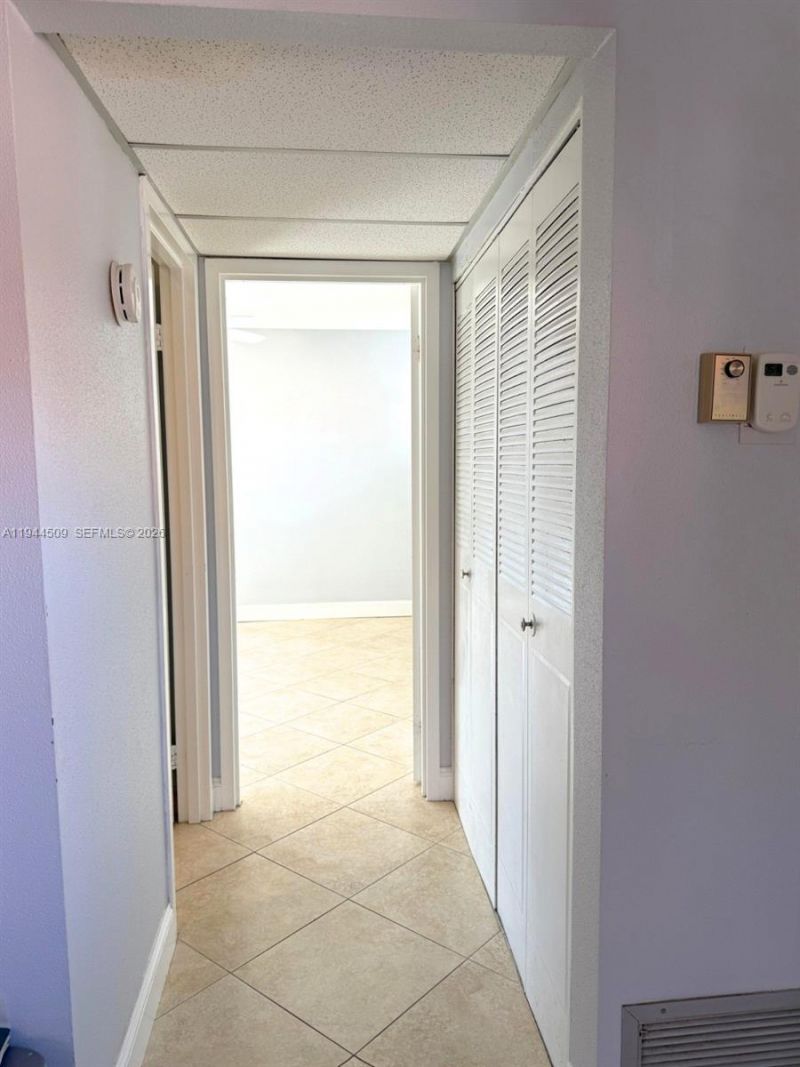 566 Saxony L, Unit 566, Delray Beach, FL 33446 Photo