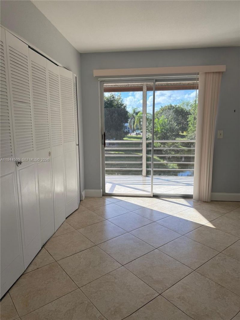 566 Saxony L, Unit 566, Delray Beach, FL 33446 Photo
