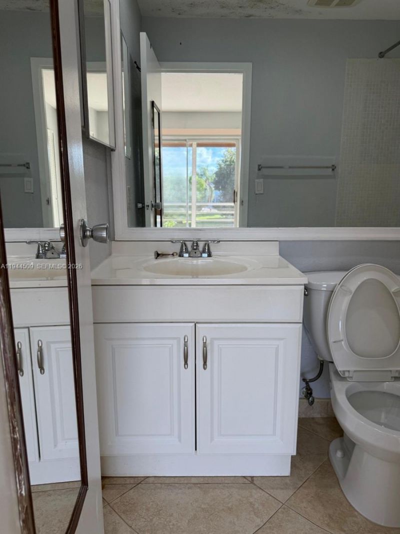 566 Saxony L, Unit 566, Delray Beach, FL 33446 Photo