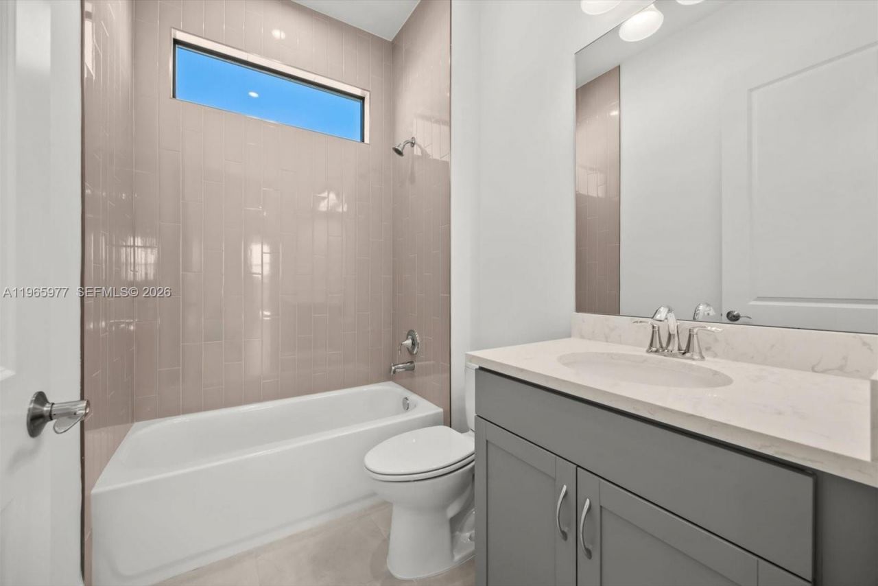 13704 SW Shinnecock Dr, Port Saint Lucie, FL 34987 Photo