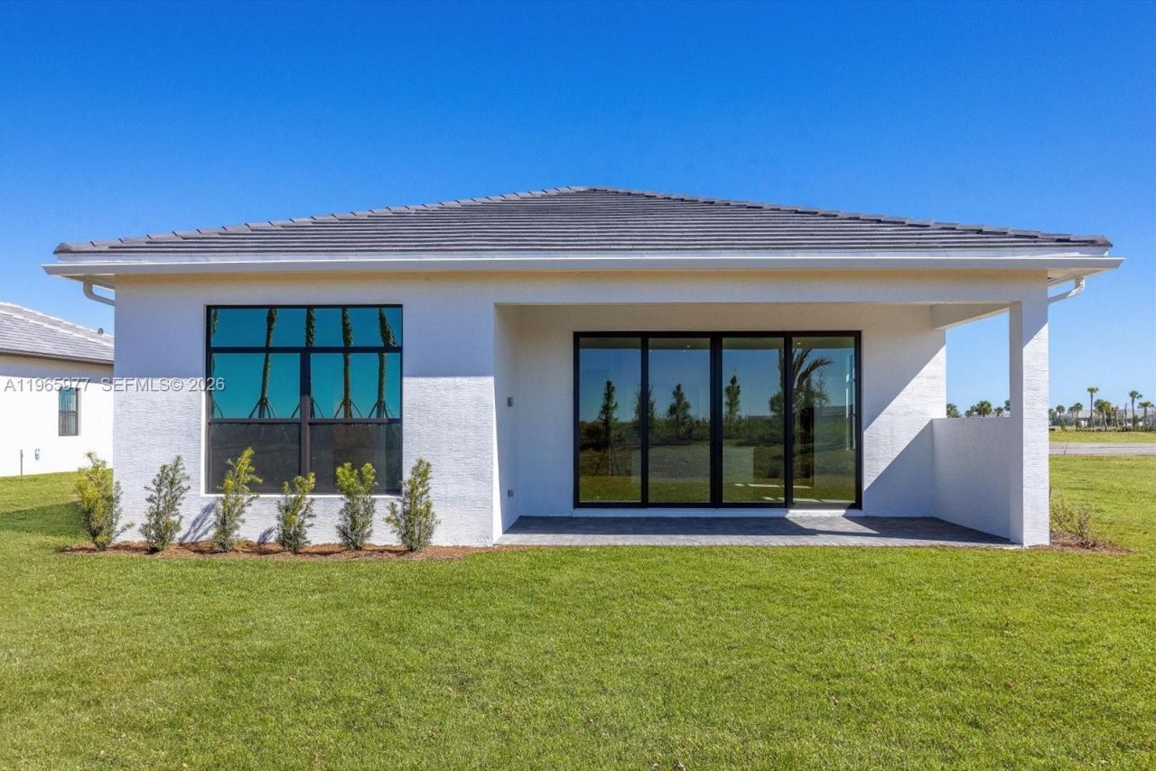 13704 SW Shinnecock Dr, Port Saint Lucie, FL 34987 Photo