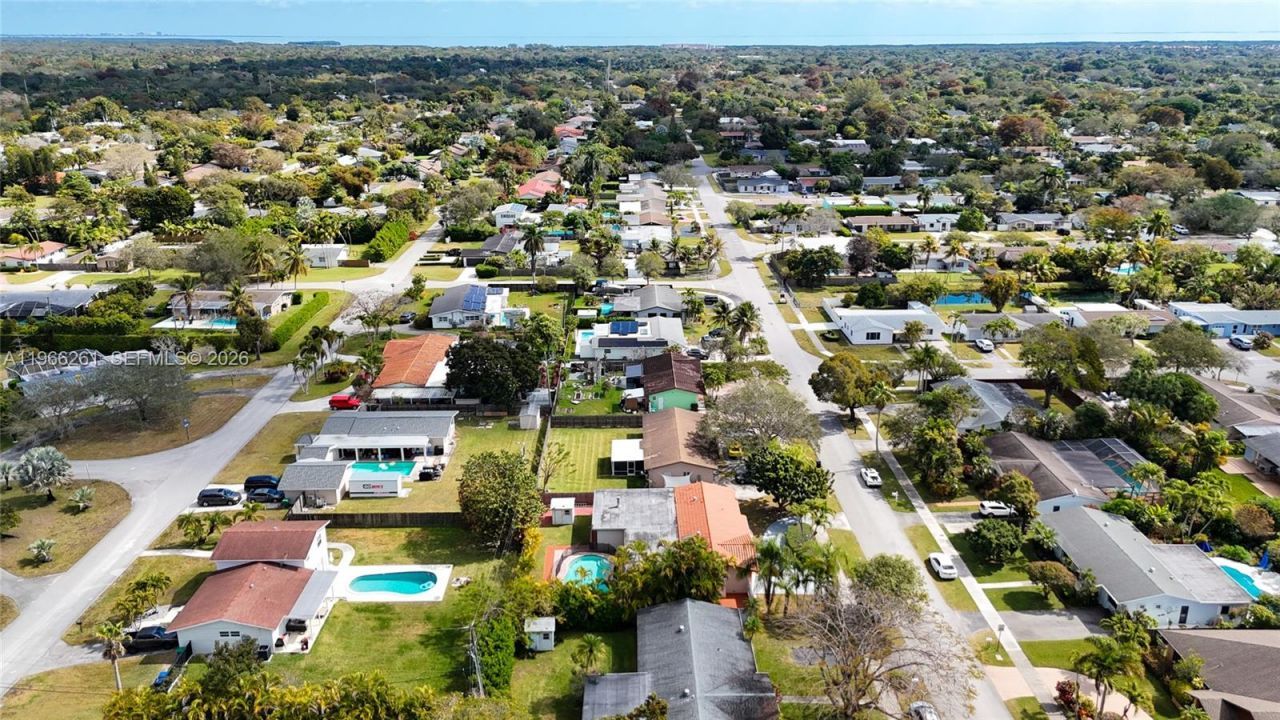 9131 SW 178th Ter, Palmetto Bay, FL 33157 Photo