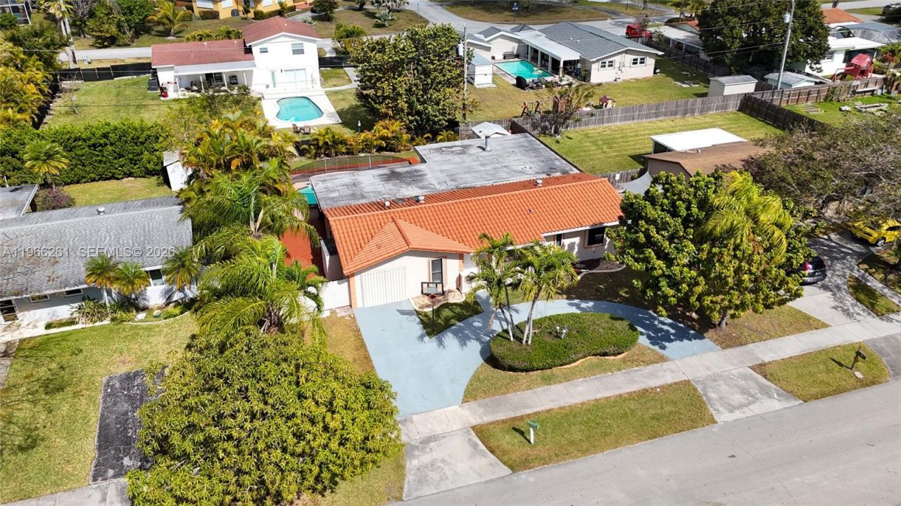 9131 SW 178th Ter, Palmetto Bay, FL 33157 Photo