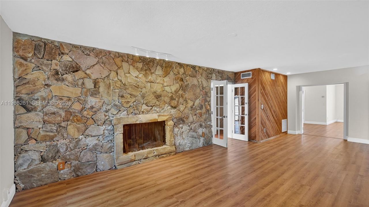 9131 SW 178th Ter, Palmetto Bay, FL 33157 Photo