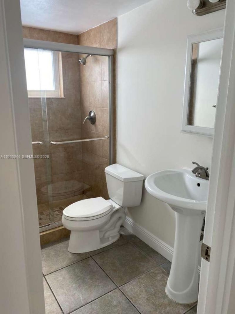 7701 Camino Real, Unit A-401, Miami, FL 33143 Photo