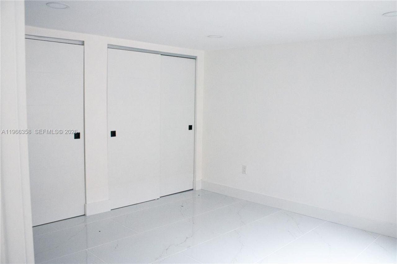 10433 SW 118th Ct, Miami, FL 33186 Photo