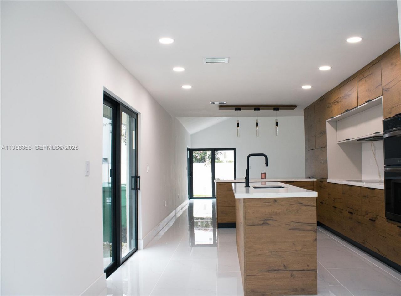 10433 SW 118th Ct, Miami, FL 33186 Photo