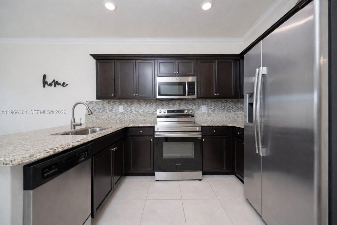 11472 SW 254th St, Homestead, FL 33032 Photo