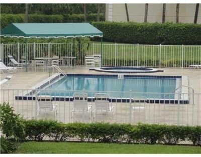 3525 Village Boulevard, Unit 406, West Palm Beach, FL 33409 Photo