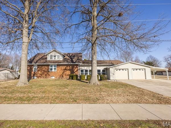 91 W Harnett Street, Mascoutah, IL 62258
