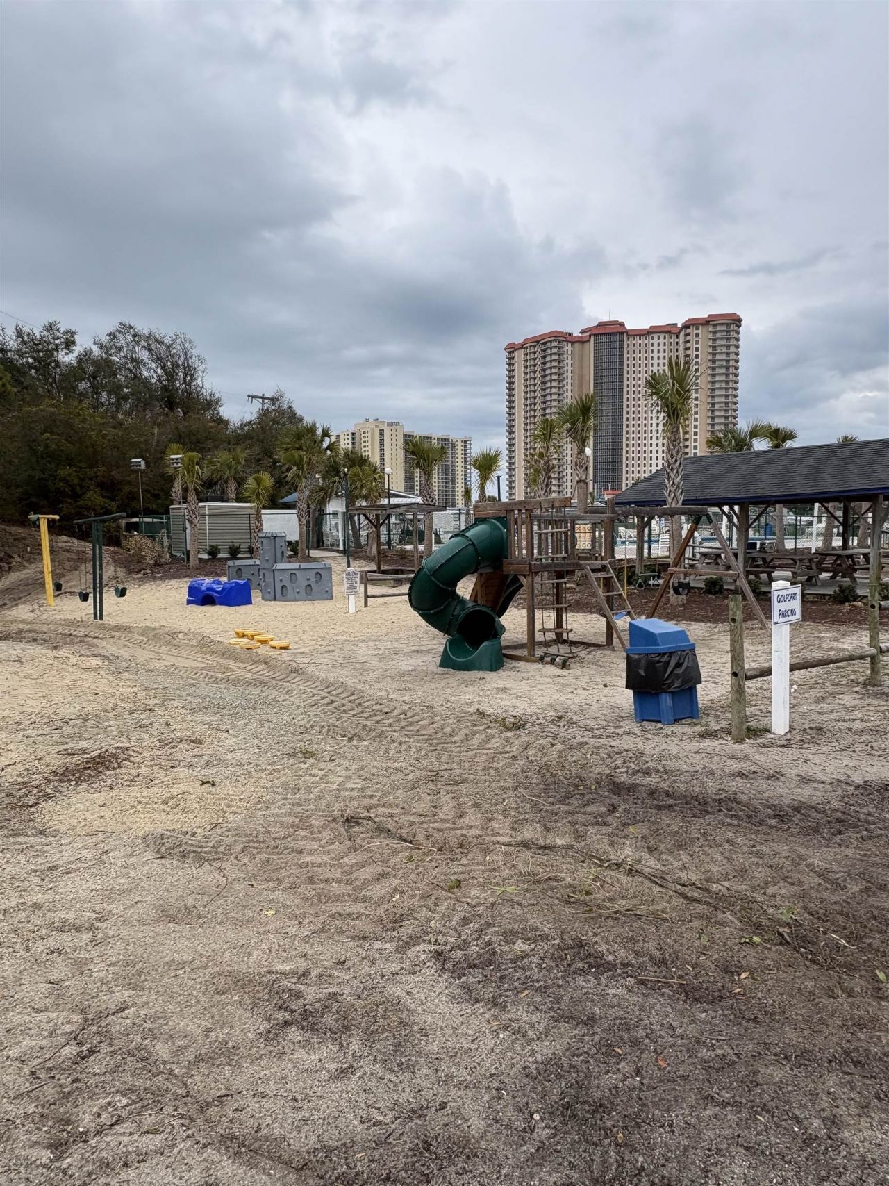 Mhp #33 Apache Family Campground Photo 38