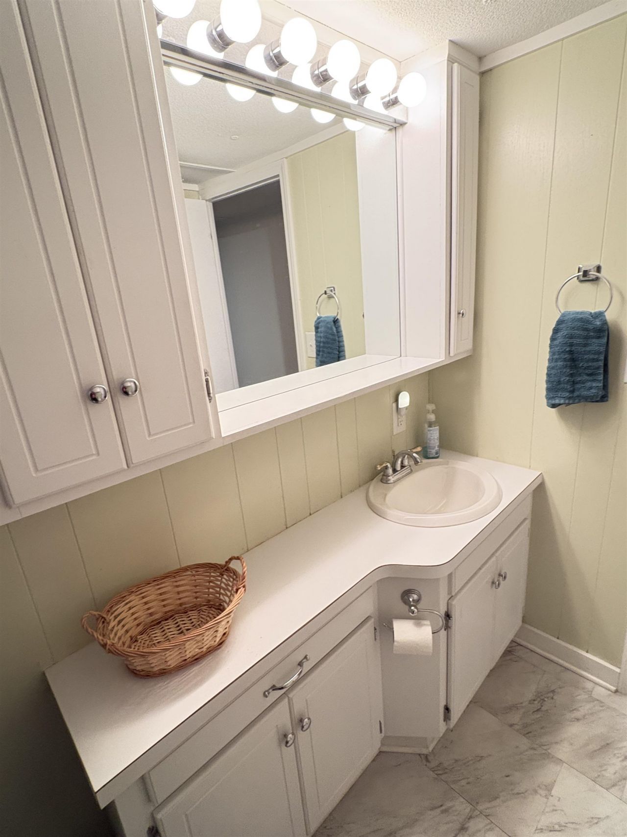 Mhp #33 Apache Family Campground Photo 9