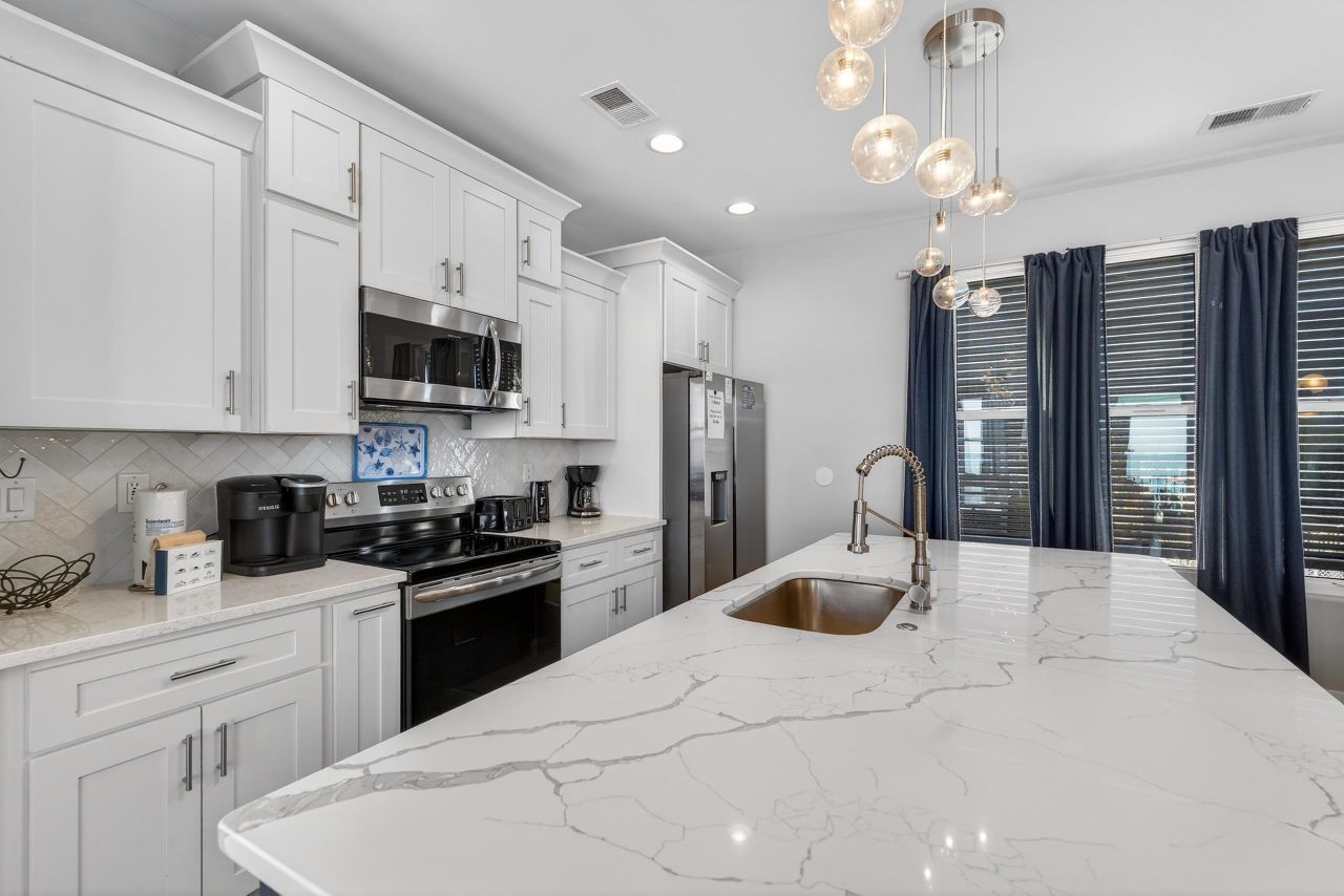 723 S Waccamaw Dr.  Photo 10