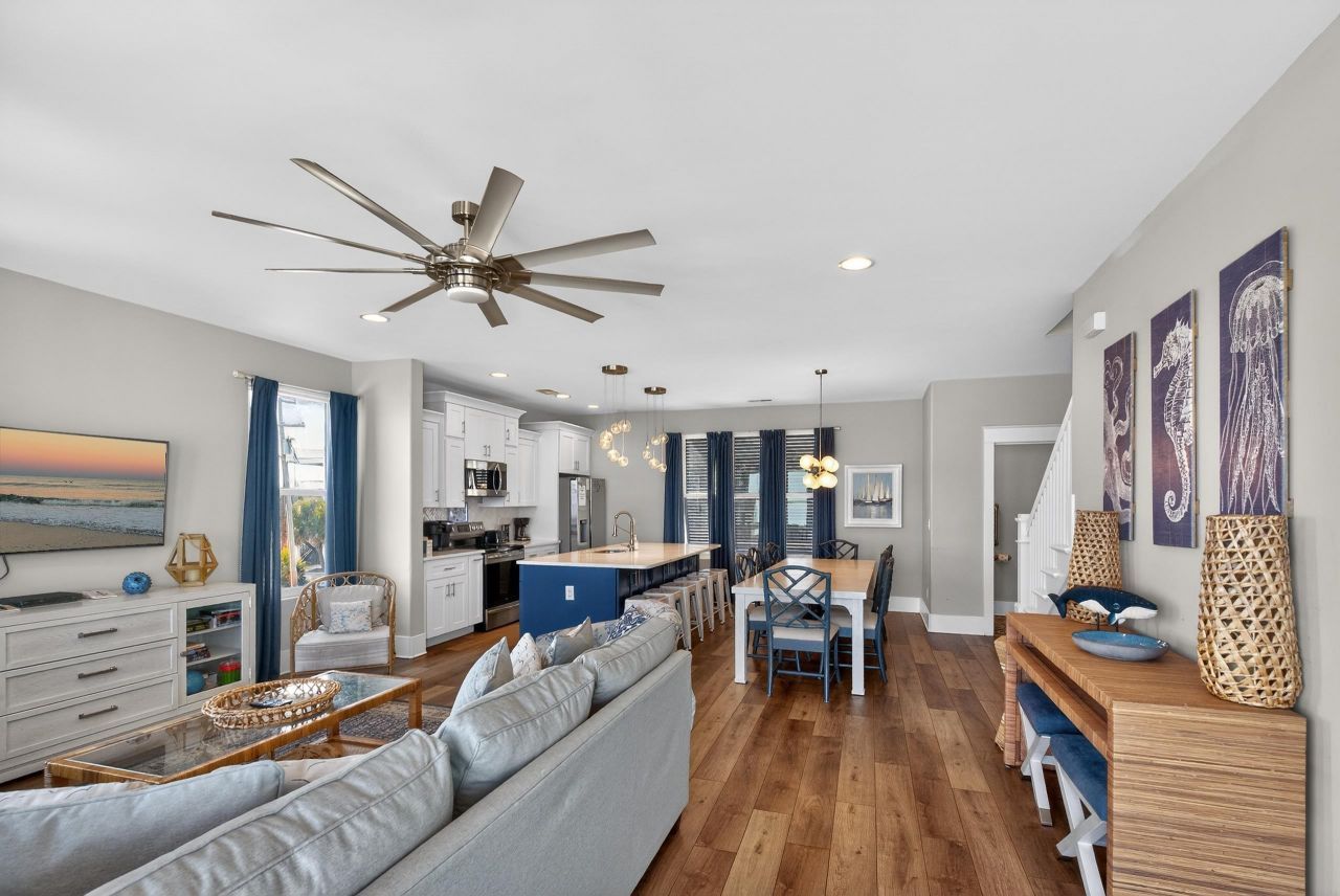 723 S Waccamaw Dr.  Photo 37