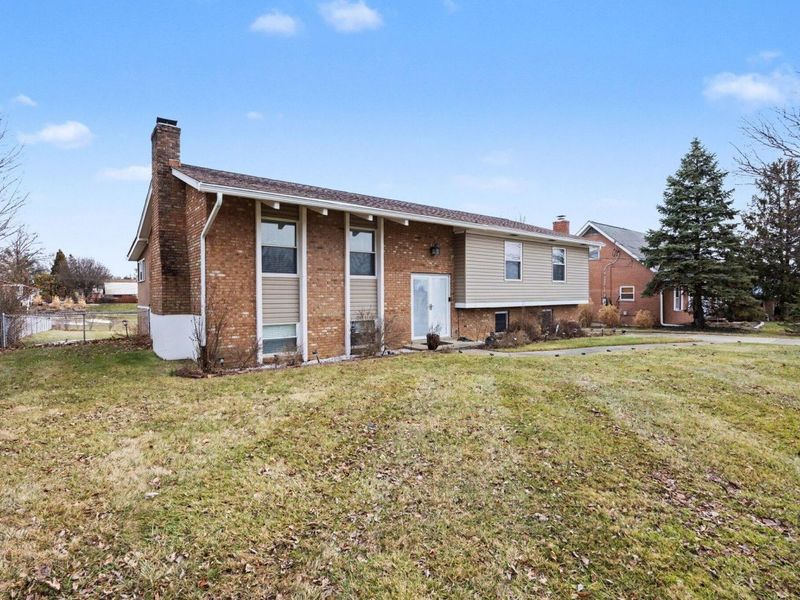 8380 Pleasant Valley Road, Florence, KY 41042 Photo 2