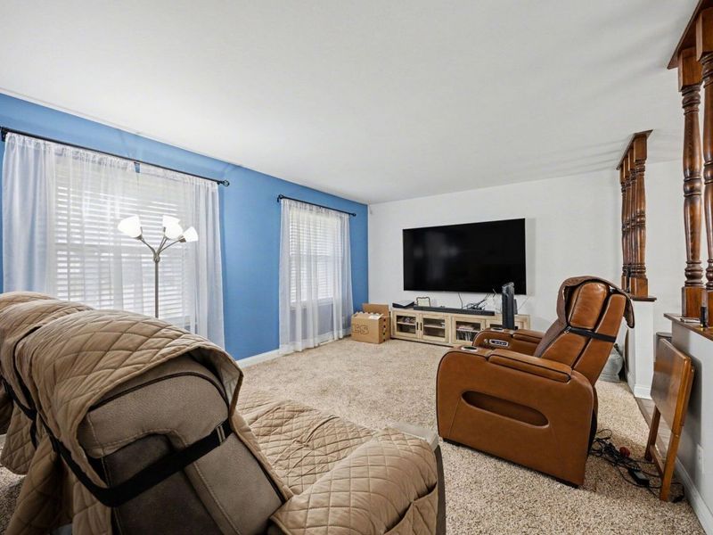 8380 Pleasant Valley Road, Florence, KY 41042 Photo 4