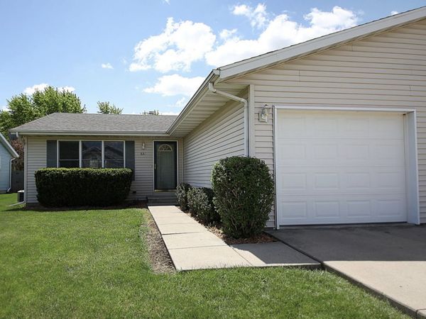 823 Heather Lane, Ottawa, IL 61350