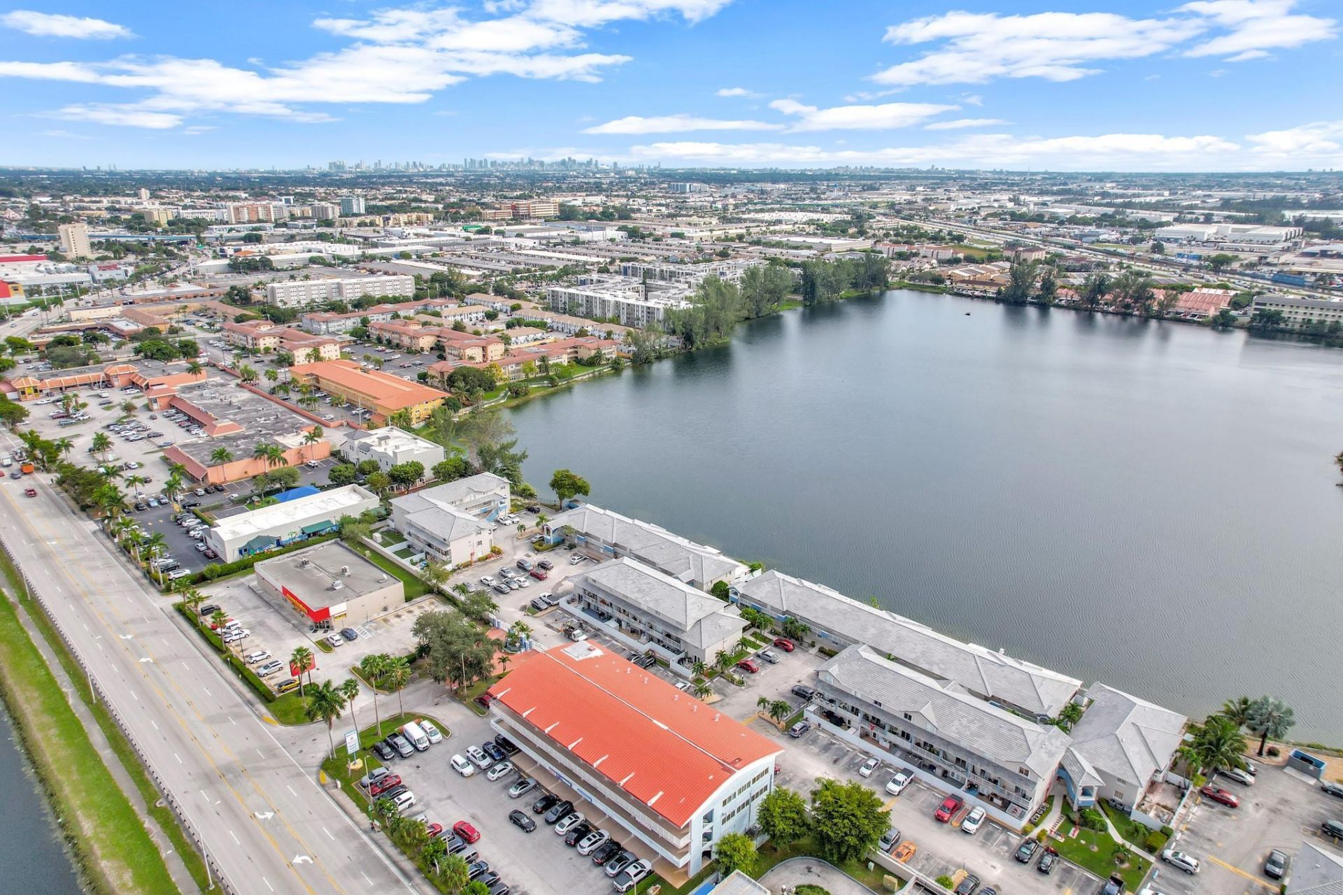 8330 NW 103rd Street, Unit 101b, Hialeah, FL 33016 Photo