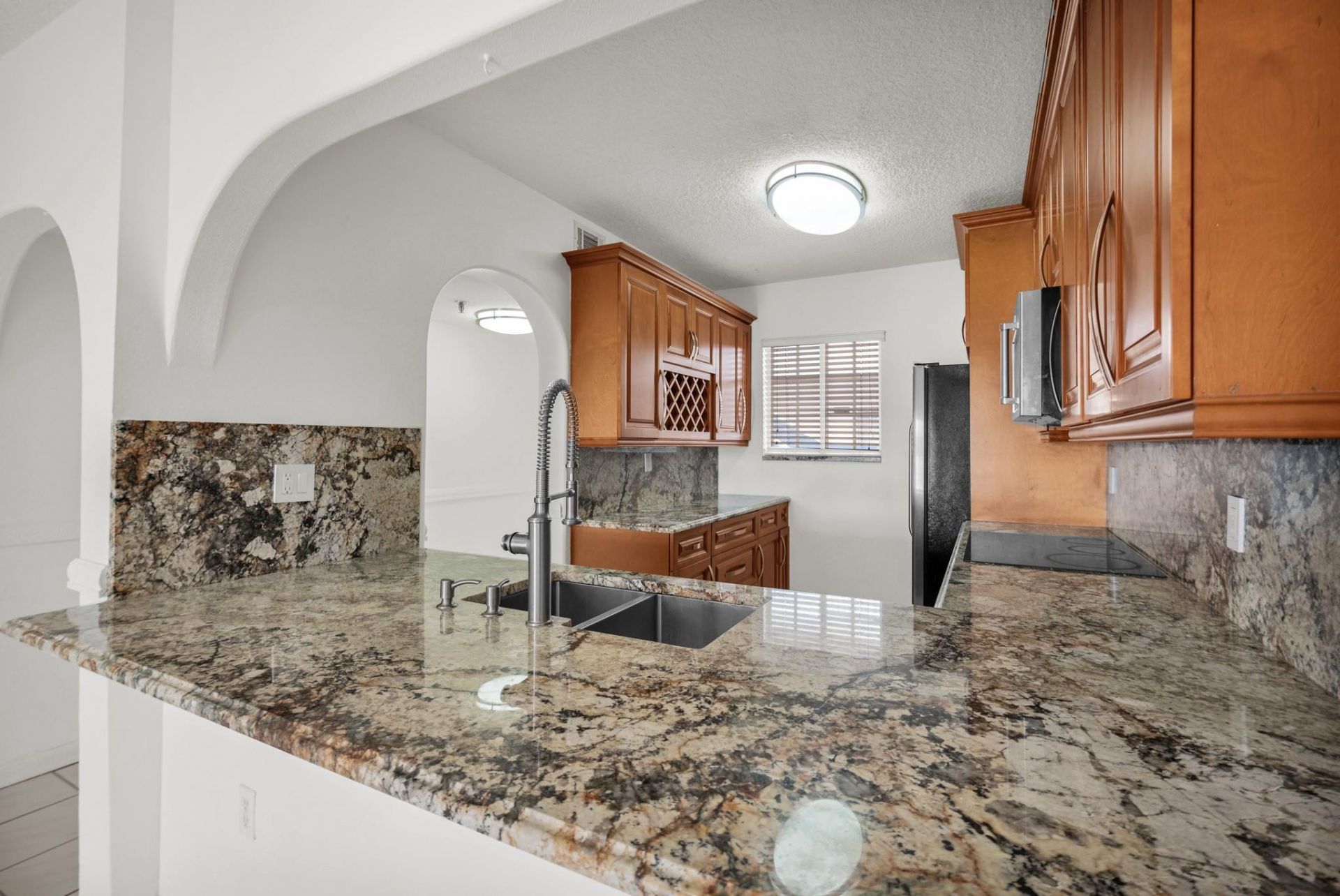 8330 NW 103rd Street, Unit 101b, Hialeah, FL 33016 Photo