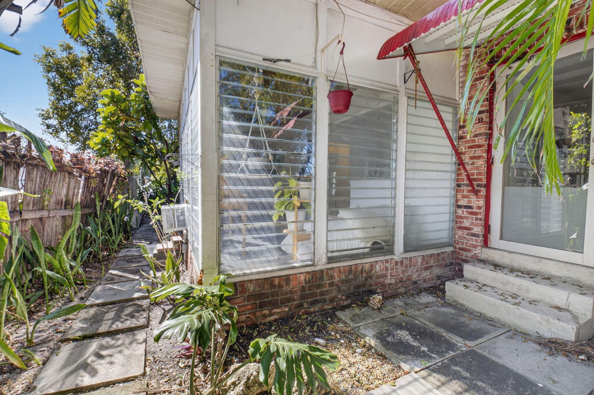 825 NE 6th Avenue, Delray Beach, FL 33483 Photo