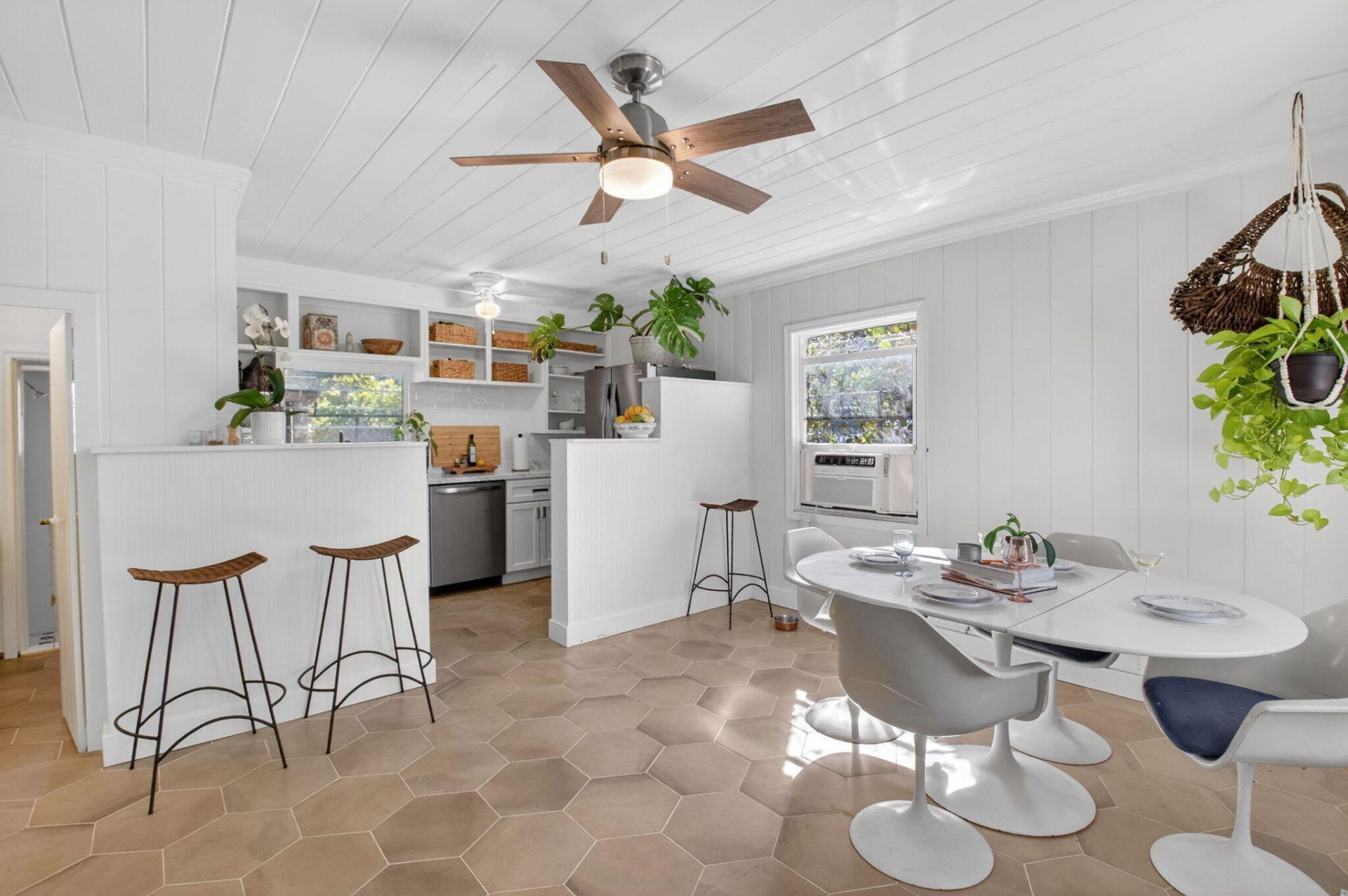 825 NE 6th Avenue, Delray Beach, FL 33483 Photo