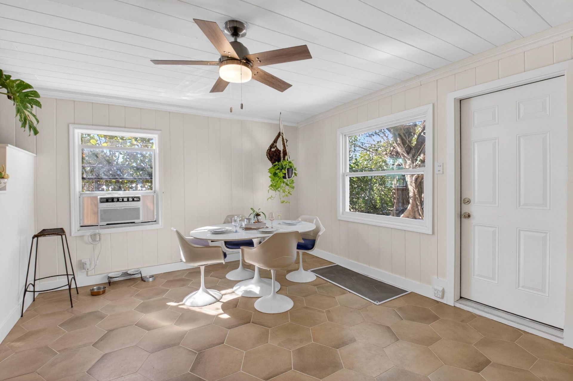 825 NE 6th Avenue, Delray Beach, FL 33483 Photo