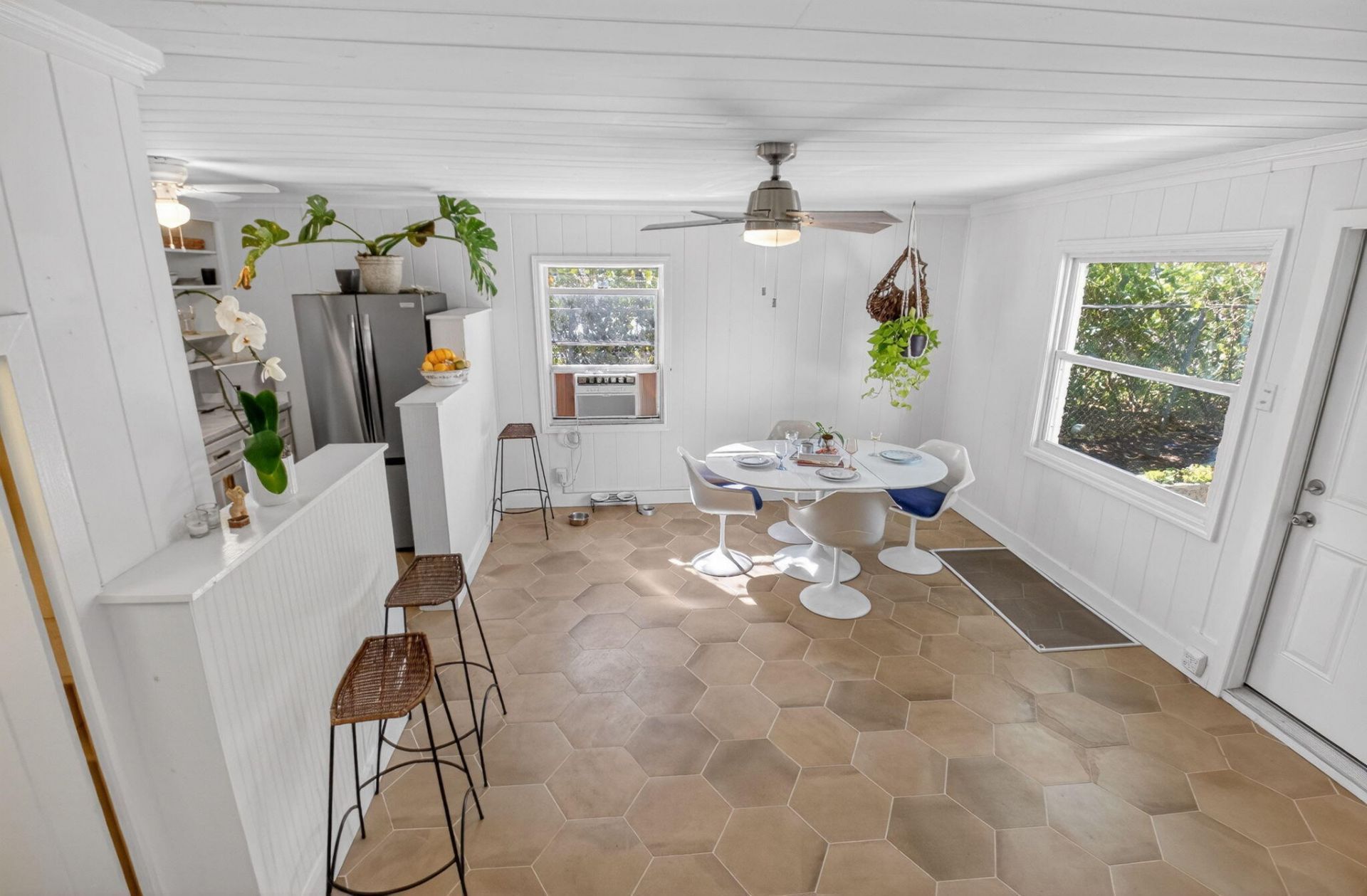 825 NE 6th Avenue, Delray Beach, FL 33483 Photo