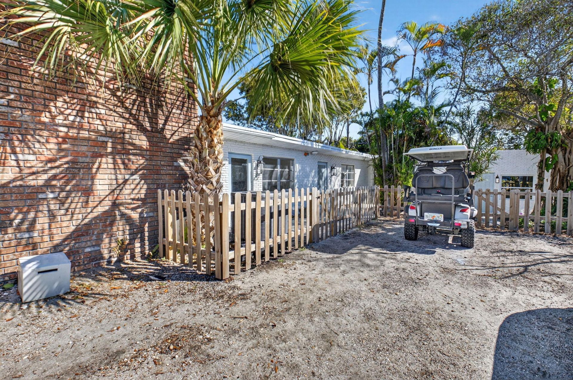 825 NE 6th Avenue, Delray Beach, FL 33483 Photo