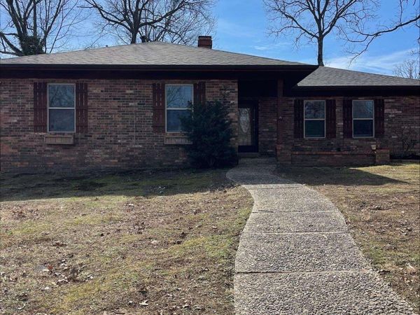 208 Elwood Dr, Sherwood, AR 72120