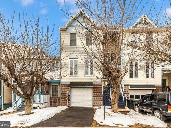 605 KNIGHTSBRIDGE DRIVE, HAGERSTOWN, MD 21740