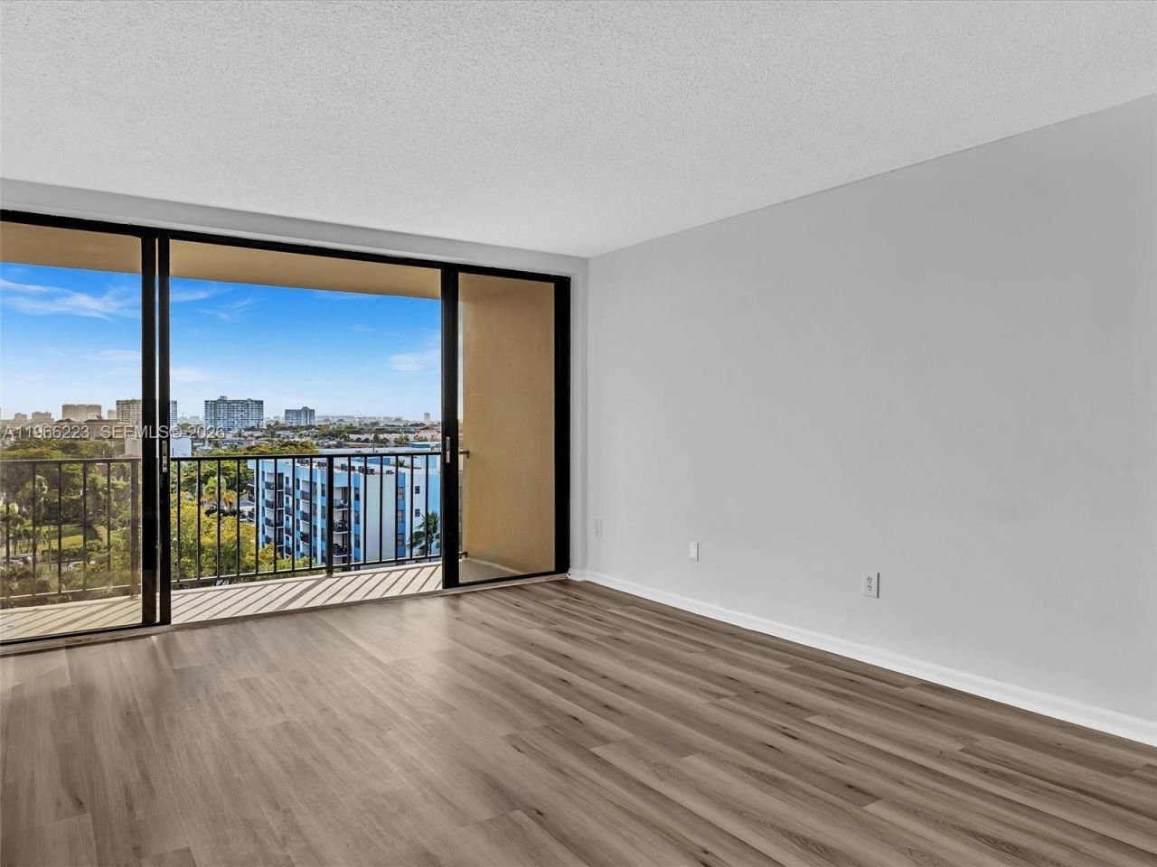 1470 NE 123rd St, Unit A813, North Miami, FL 33161 Photo