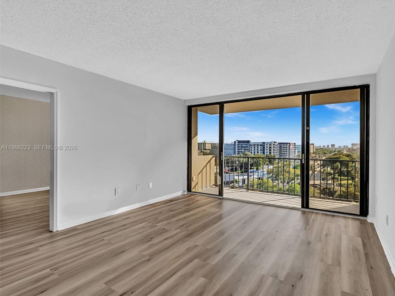 1470 NE 123rd St, Unit A813, North Miami, FL 33161 Photo