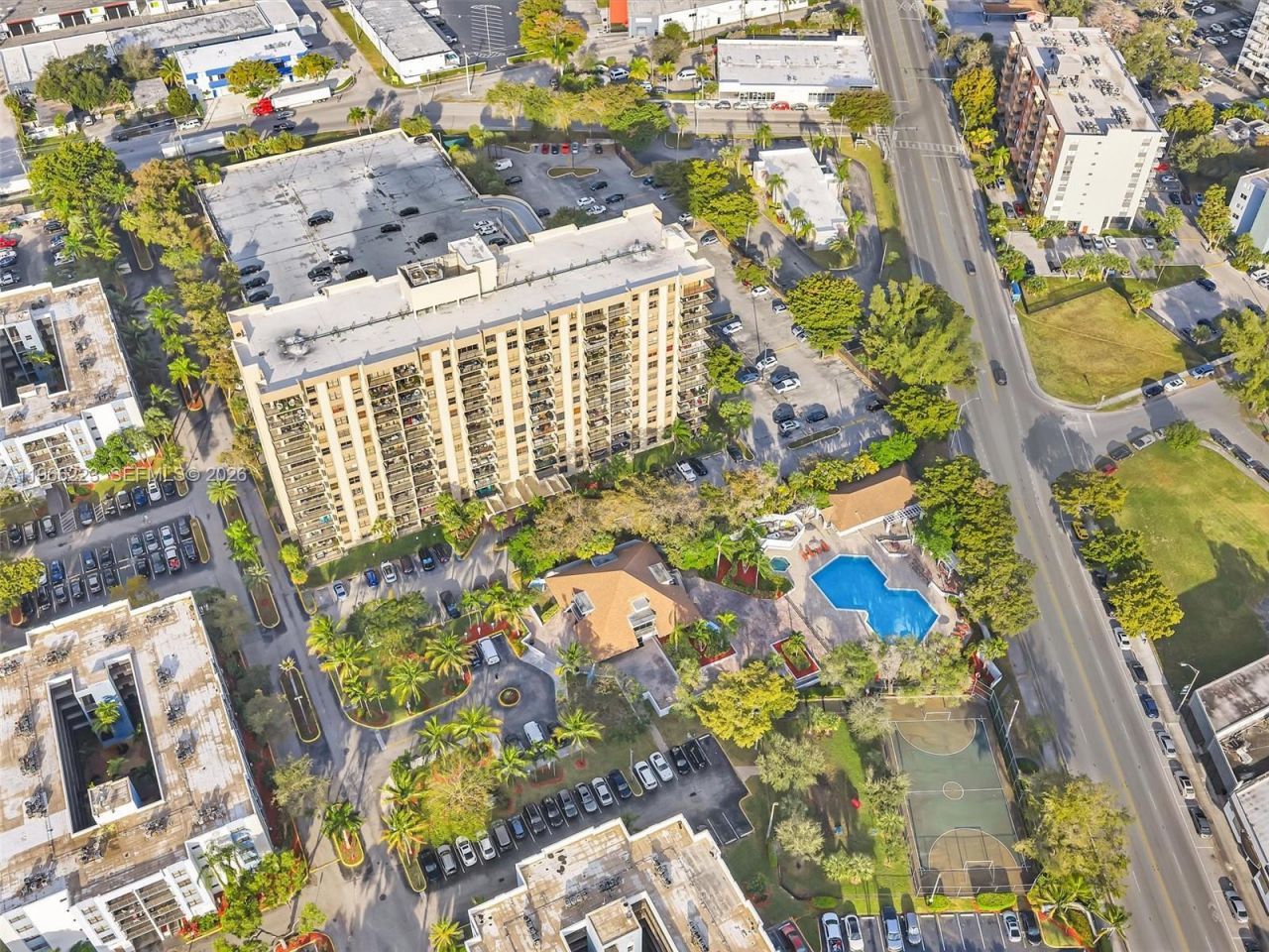 1470 NE 123rd St, Unit A813, North Miami, FL 33161 Photo