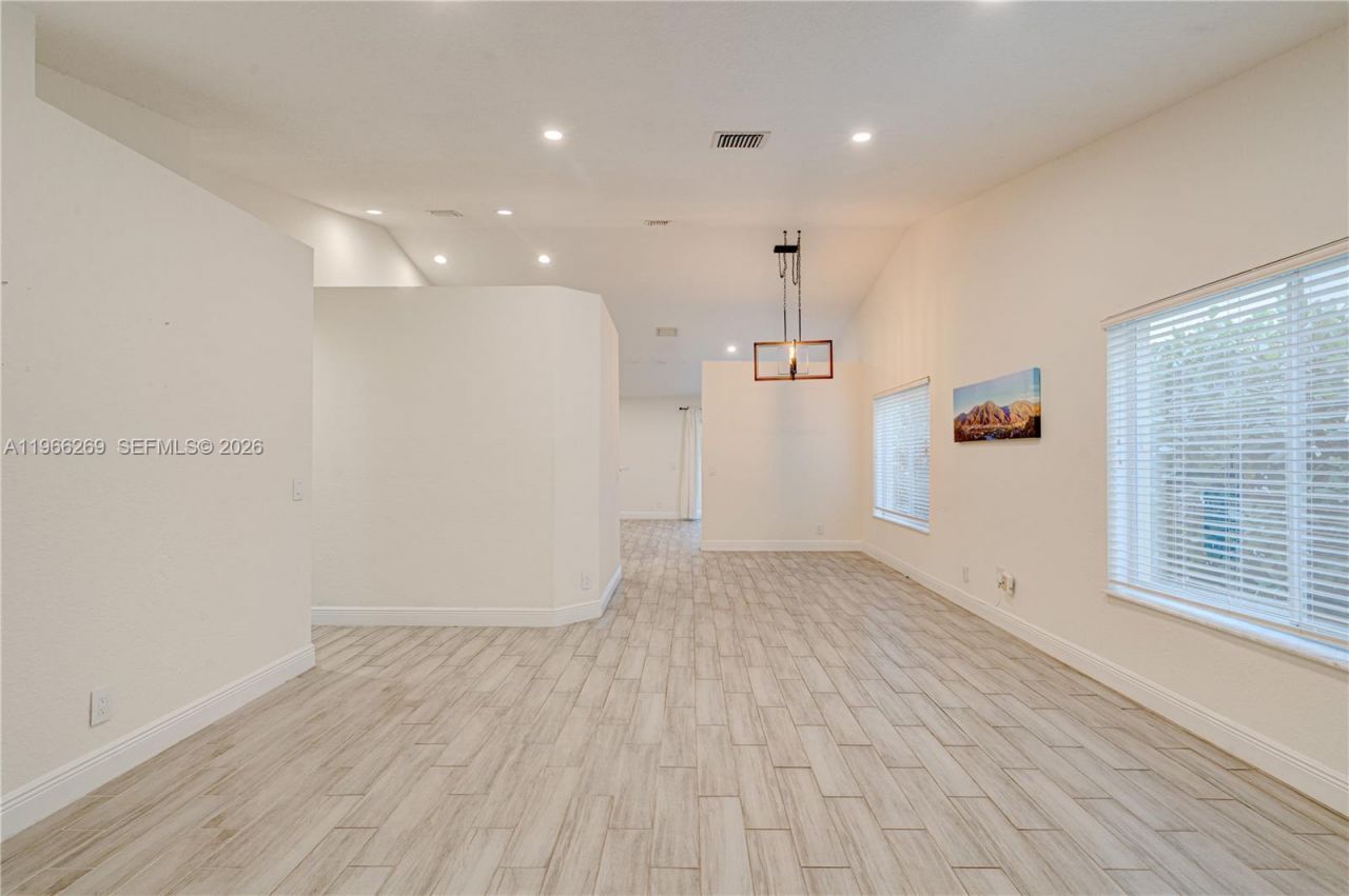 1121 Golden Cane Dr, Weston, FL 33327 Photo