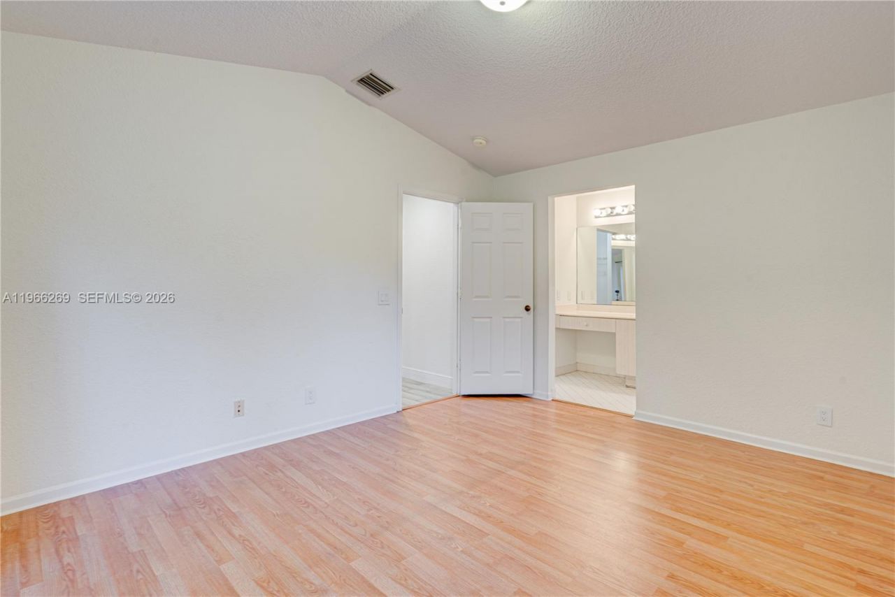 1121 Golden Cane Dr, Weston, FL 33327 Photo