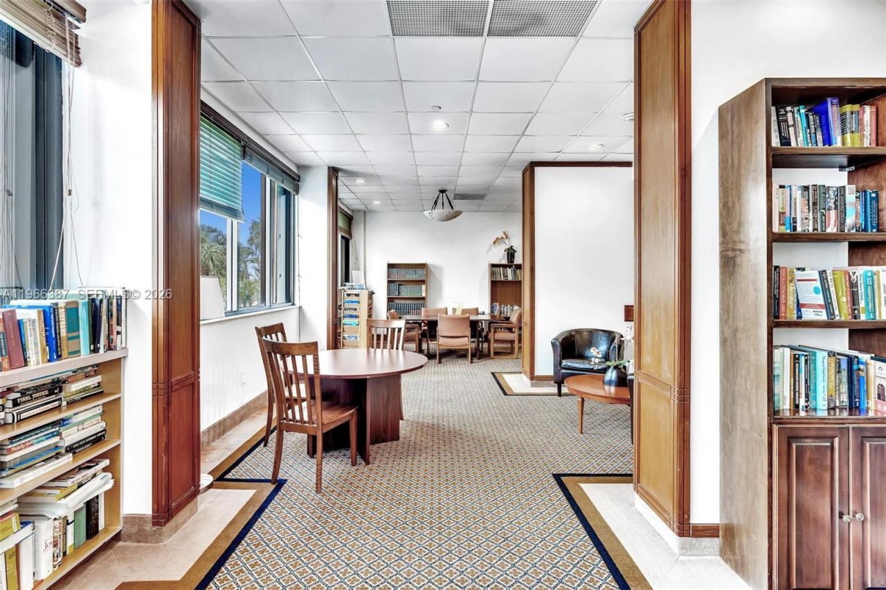 2801 NE 183rd St , Unit 1703W, Aventura, FL 33160 Photo