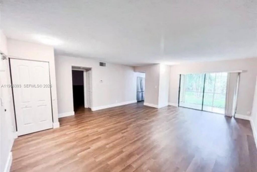 4141 NW 21st St, Unit 103, Lauderhill, FL 33313 Photo