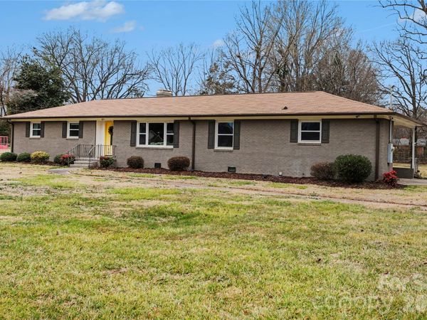 9211 Mt Holly-Huntersville Road, Huntersville, NC 28078