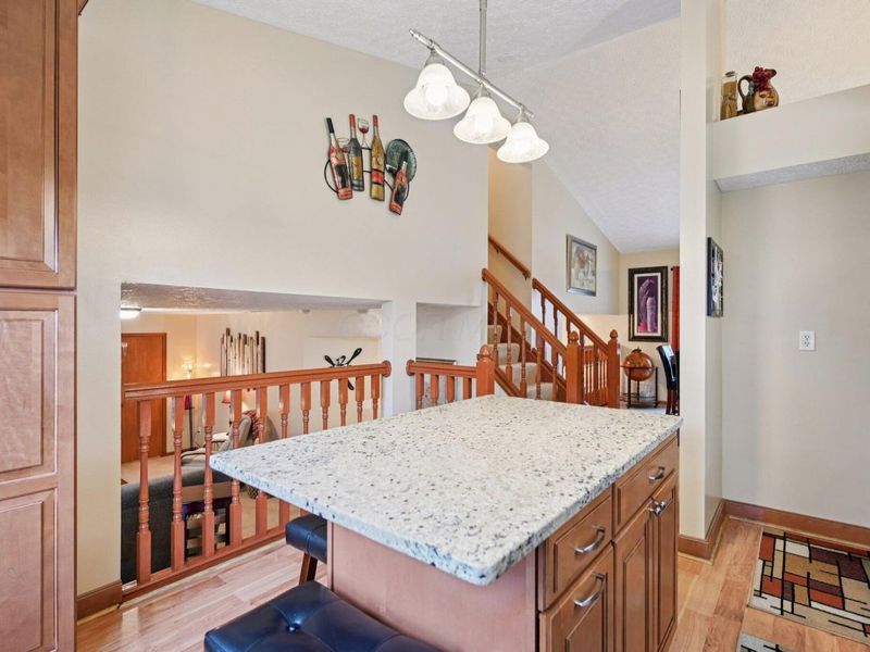 4540 Hidden Ridge Court, Columbus, OH 43230 Photo 15