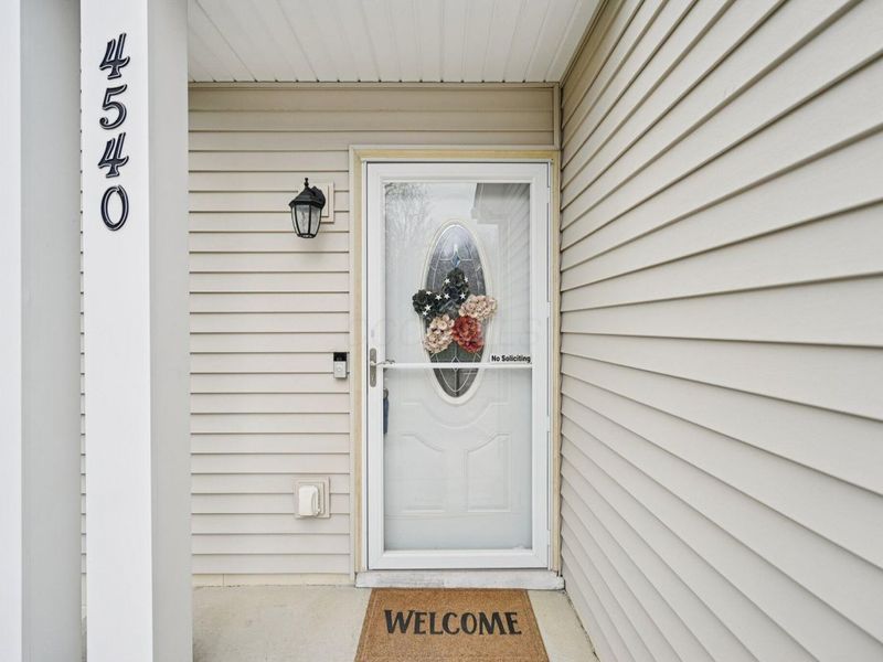 4540 Hidden Ridge Court, Columbus, OH 43230 Photo 5