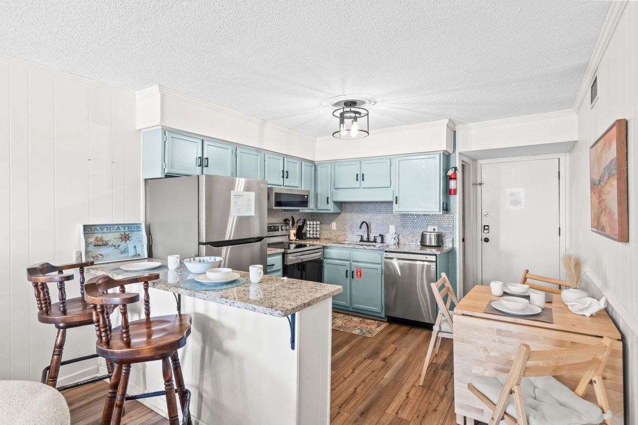 5601 N Ocean Blvd. Photo 16