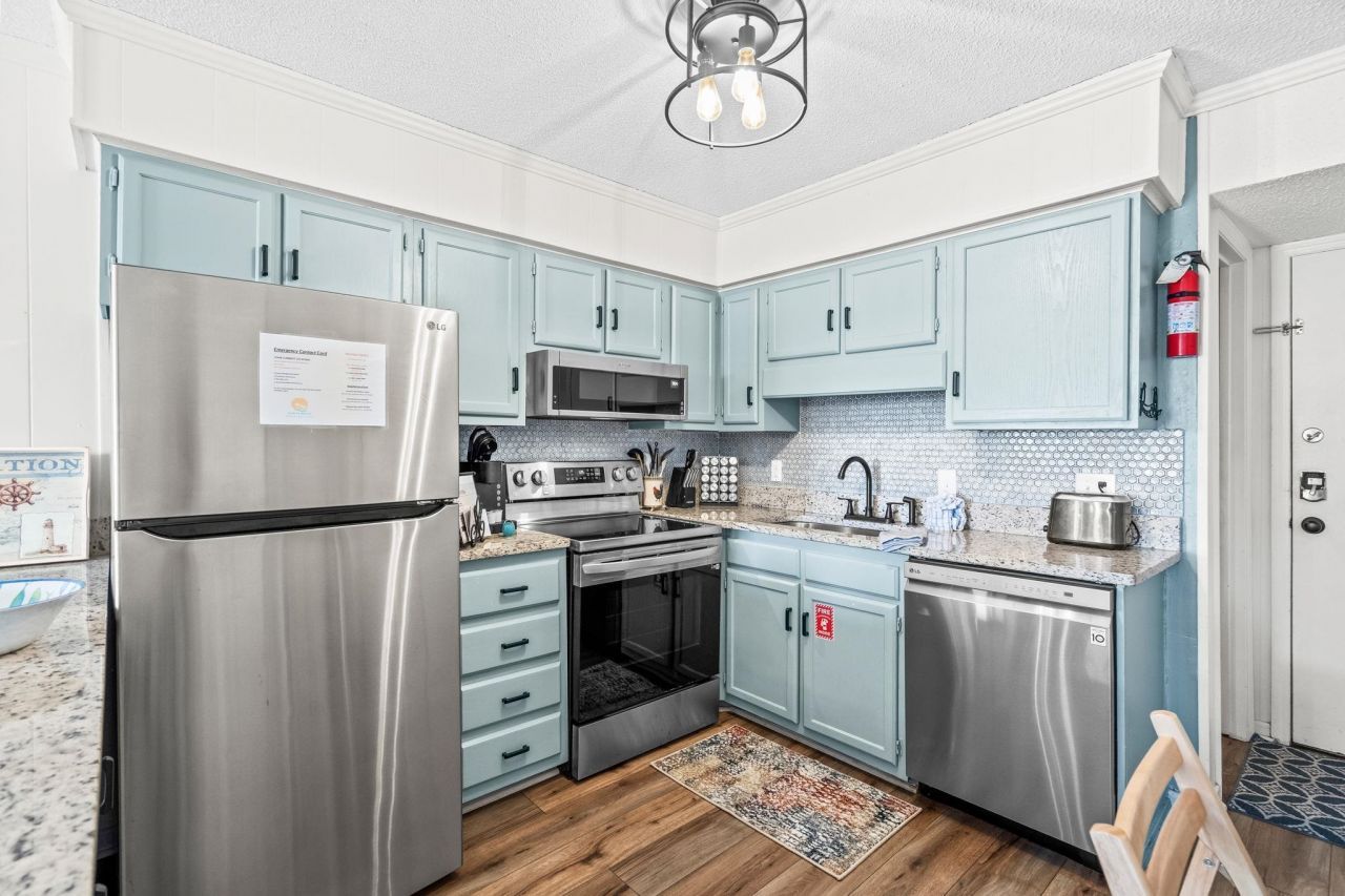 5601 N Ocean Blvd. Photo 17