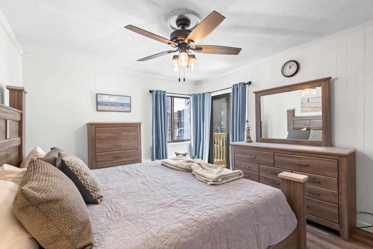 5601 N Ocean Blvd. Photo 23