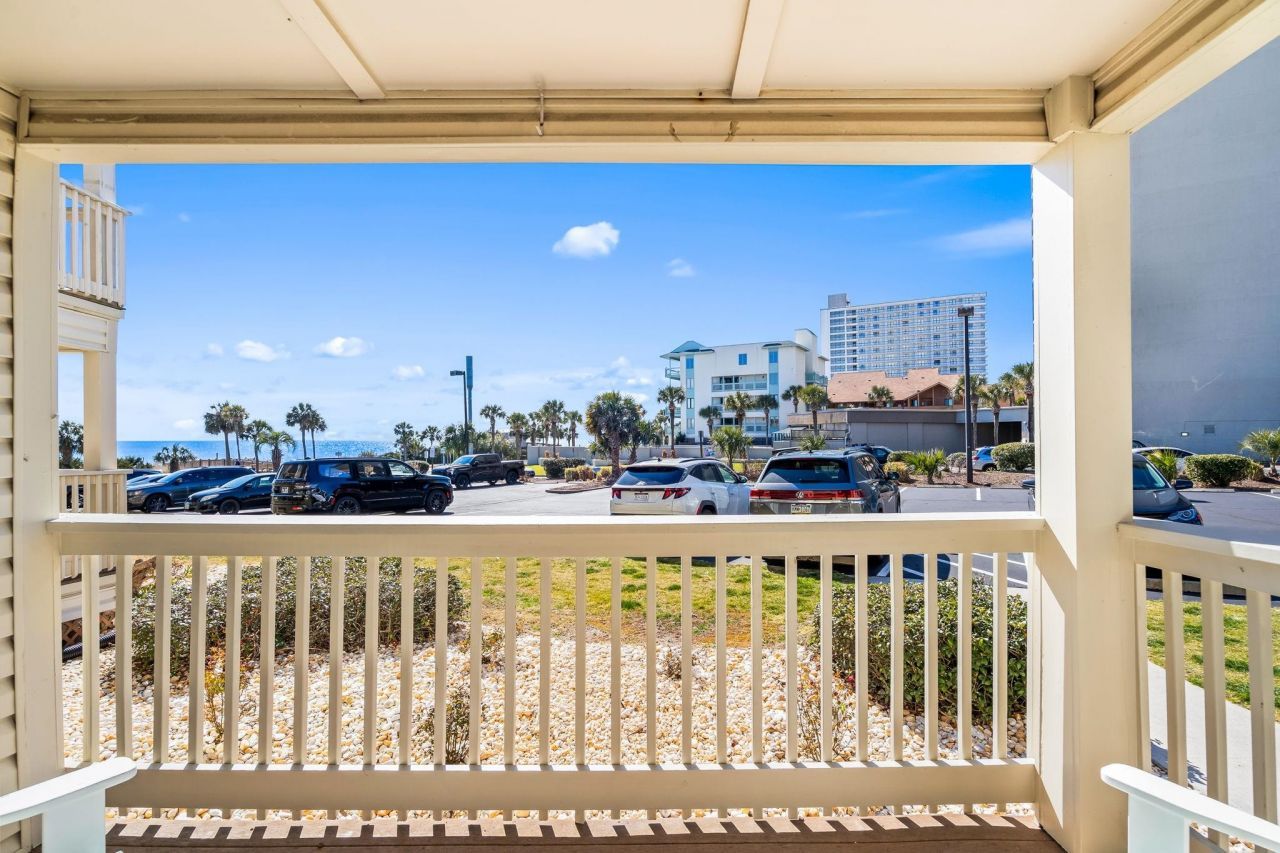 5601 N Ocean Blvd. Photo 8