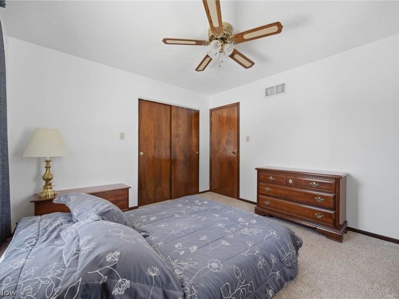 687 Lockwood Road, Barberton, OH 44203 Photo 14