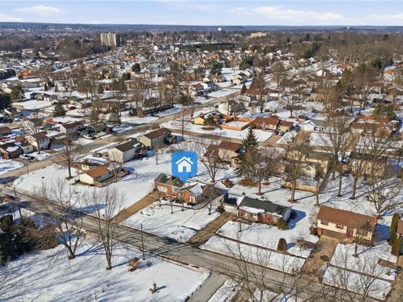 687 Lockwood Road, Barberton, OH 44203 Photo 32