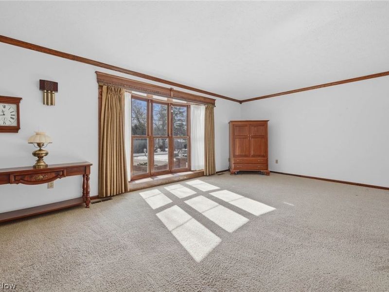 687 Lockwood Road, Barberton, OH 44203 Photo 6