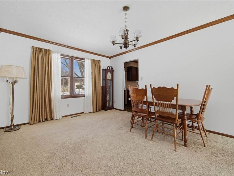 687 Lockwood Road, Barberton, OH 44203 Photo 7